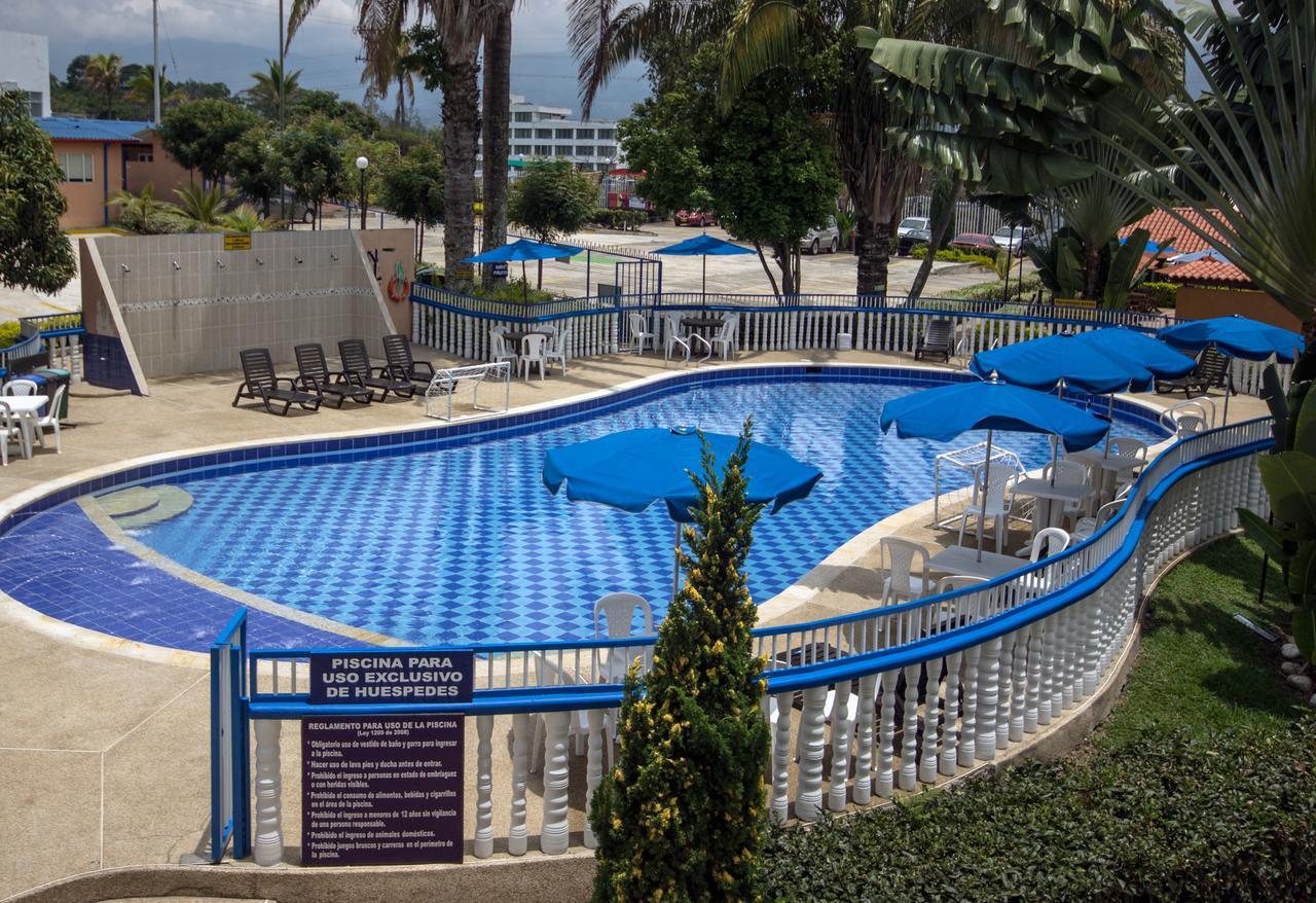 Hotel Chinauta Real Экстерьер фото